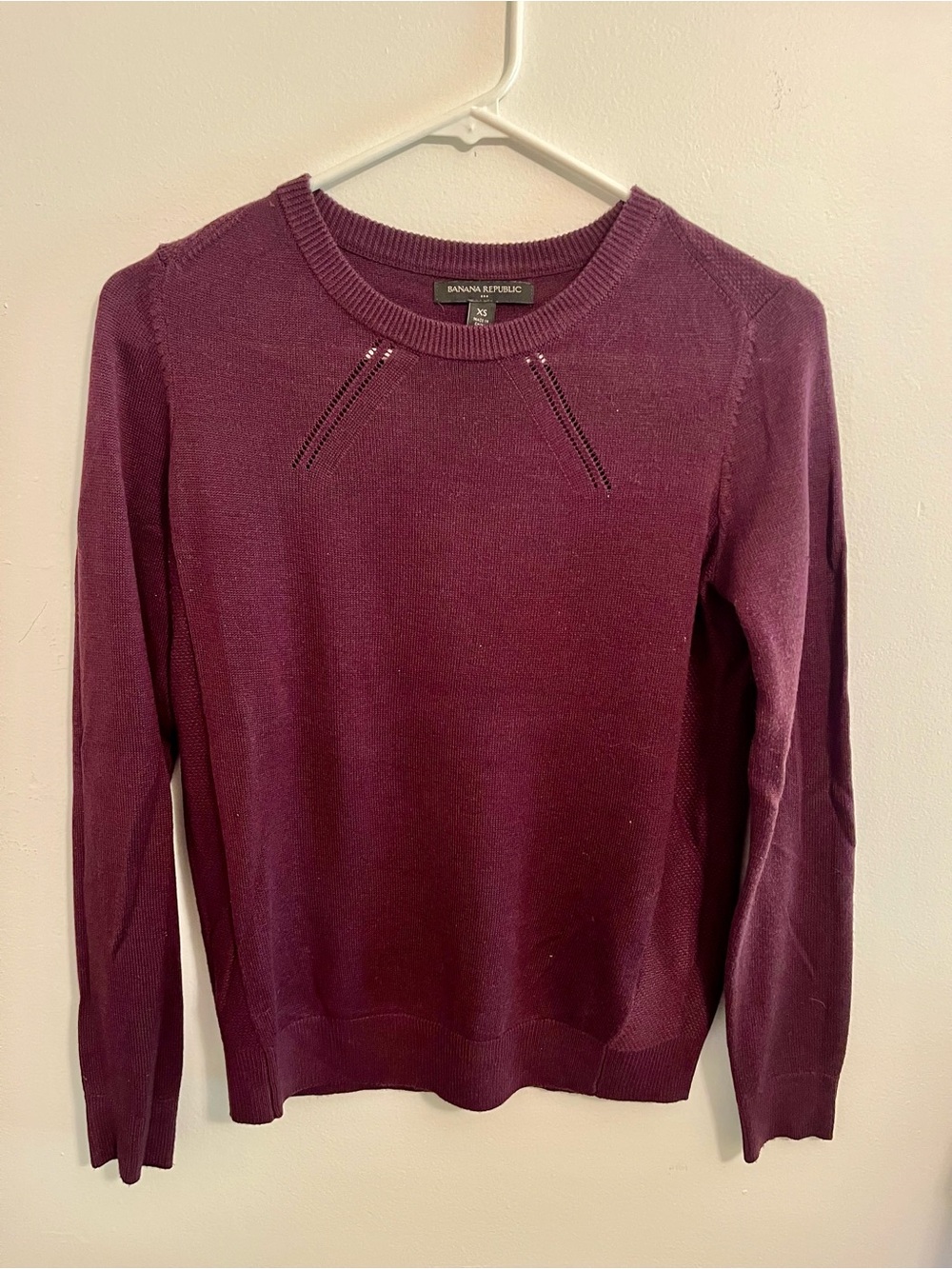 Banana Republic Women's Crewneck Sweater - Plum